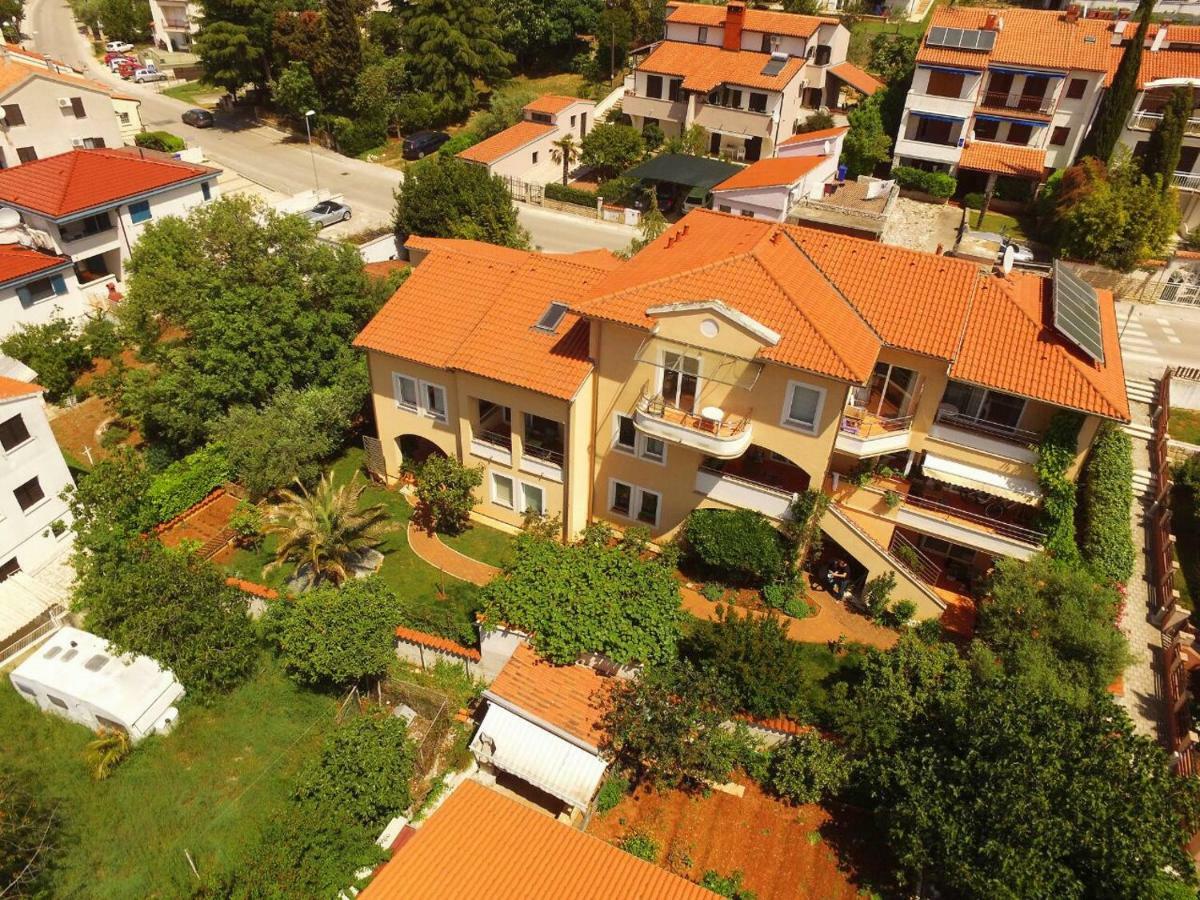 Villa Alexandra Pula Buitenkant foto